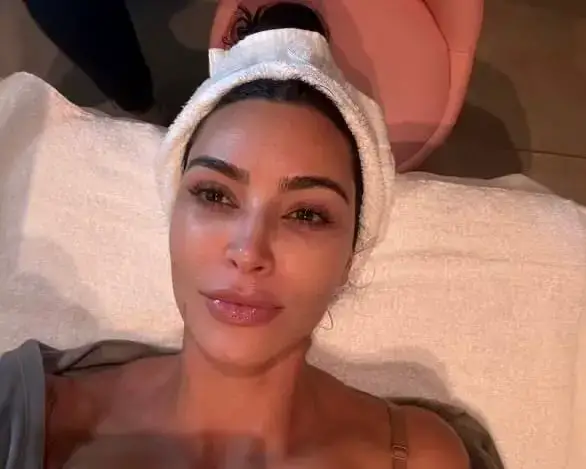 Kim Kardashian has often been at the center of conversations about unrealistic beauty standards, largely due to her frequent use of photo editing tools.